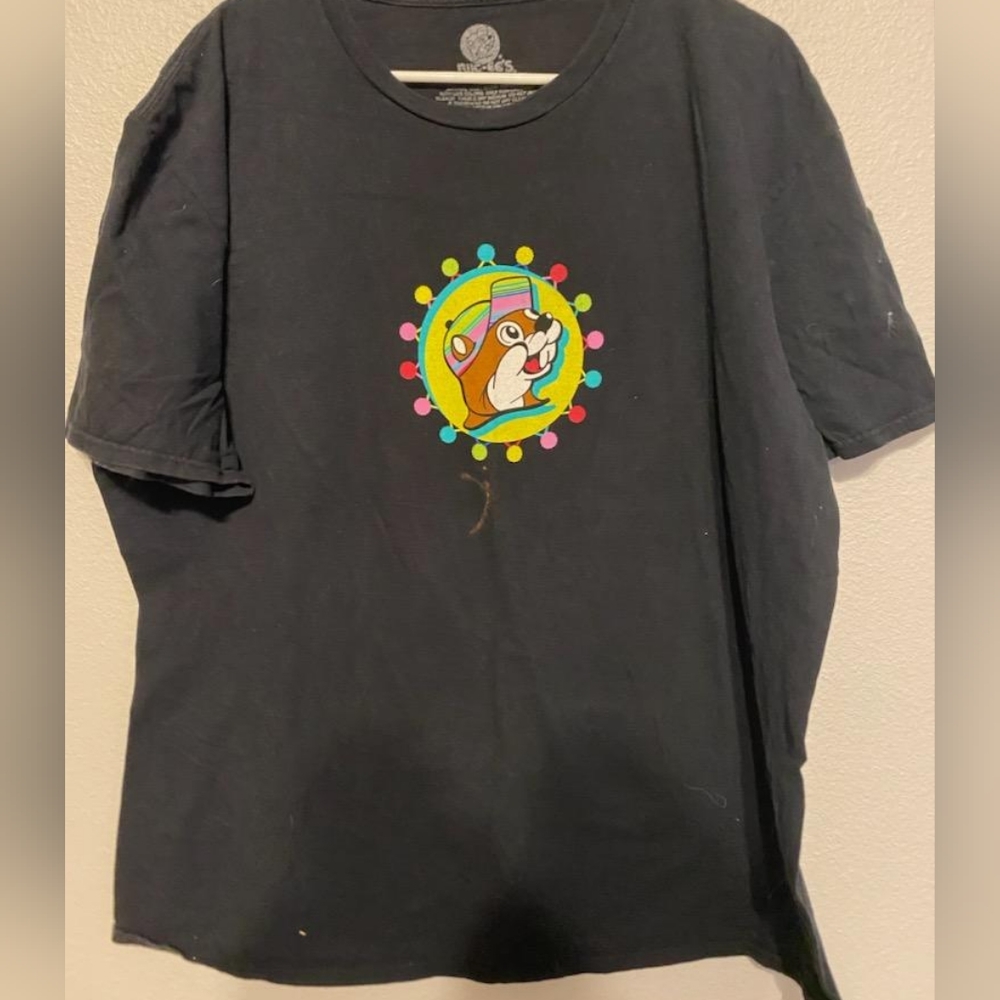Buc-ees Tshirt - Picture 1 of 2